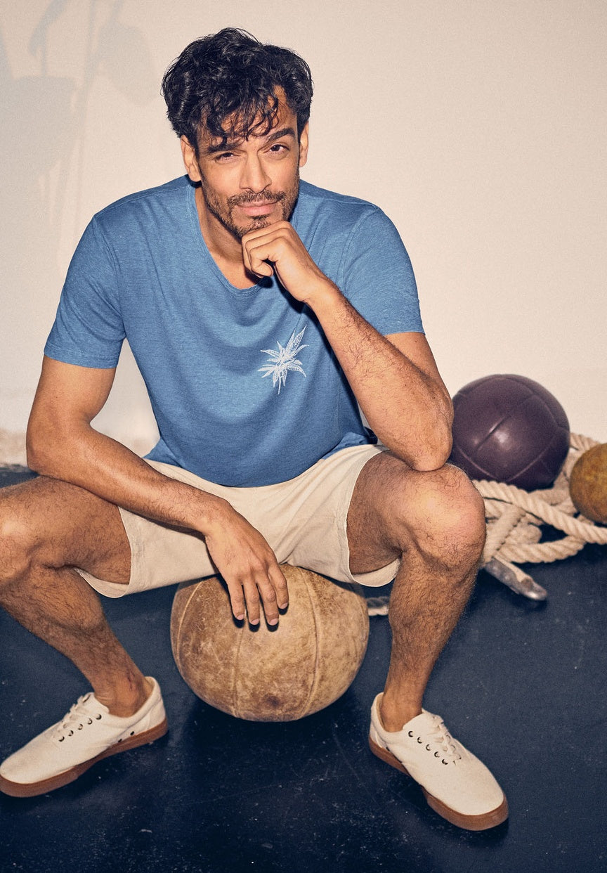 Hochwertiges Hanf T-Shirt – fair produziert, OEKO-TEX zertifiziert & versandkostenfrei ab 100 €. Jetzt entdecken! Farbton: Ocean