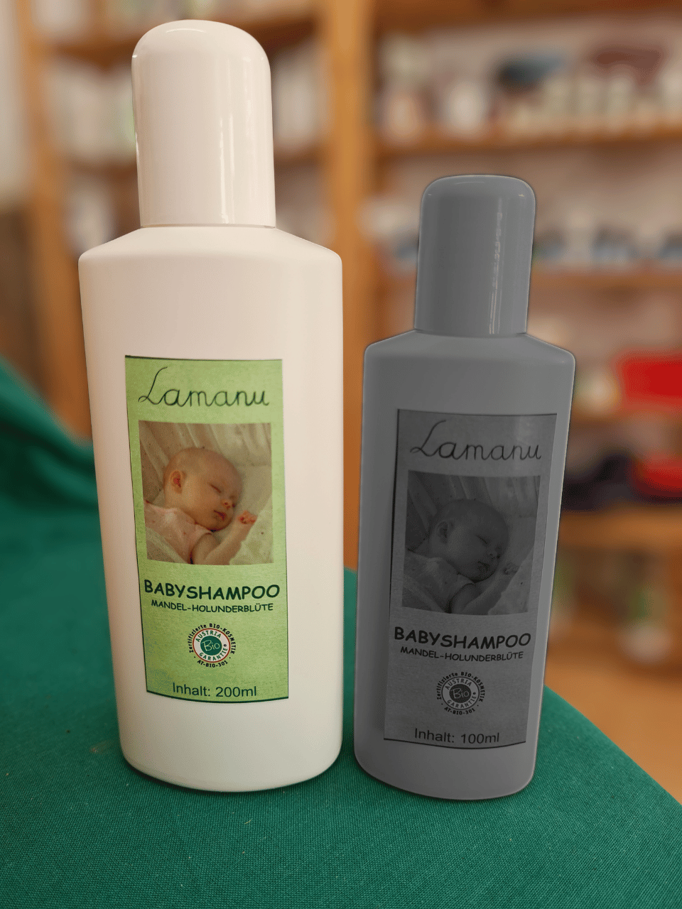 LAMANU Baby Shampoo Almond-Elderflower "for a tender welcome to Earth"