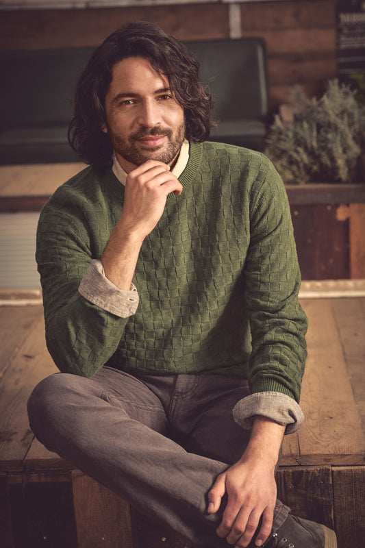 Nachhaltiger Pullover aus Hanf und Bio-Baumwolle